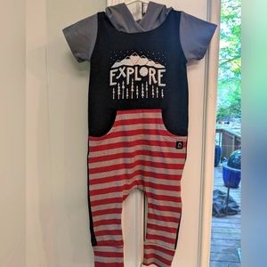 Rags to Raches short sleeve hooded romper